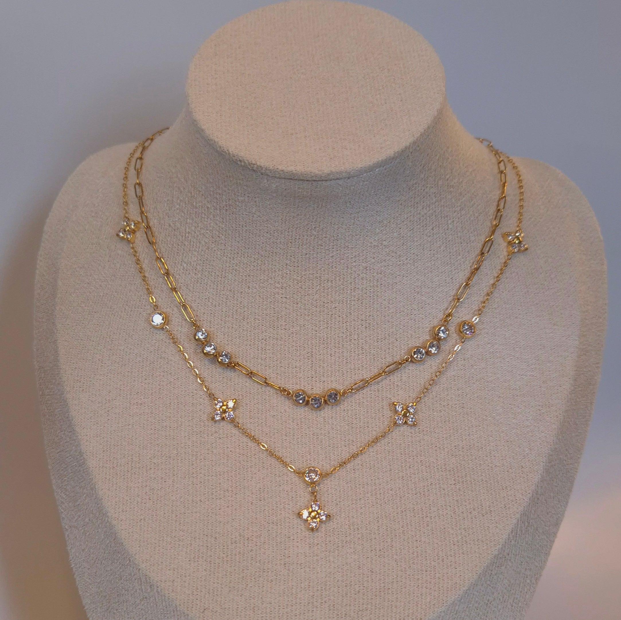 Amora Necklace
